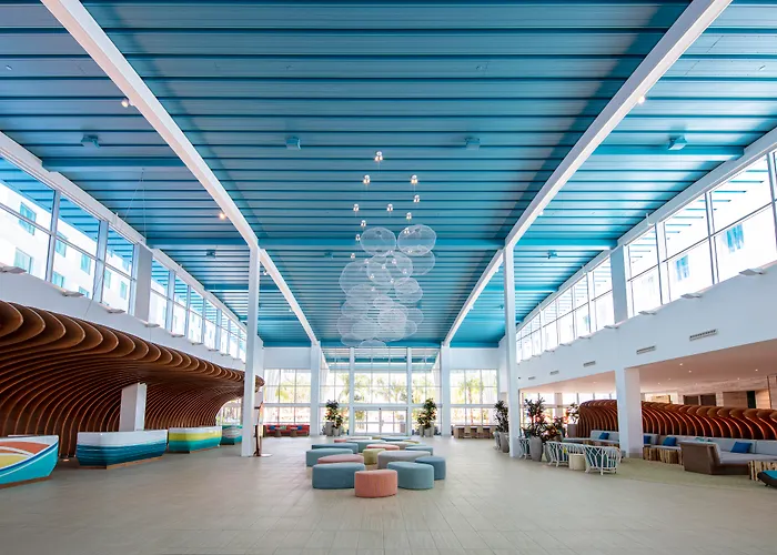 Universal'S Endless Summer Resort - Surfside Inn And Suites Orlando